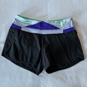Lululemon Run Times Short, Size 4, Black & Purple